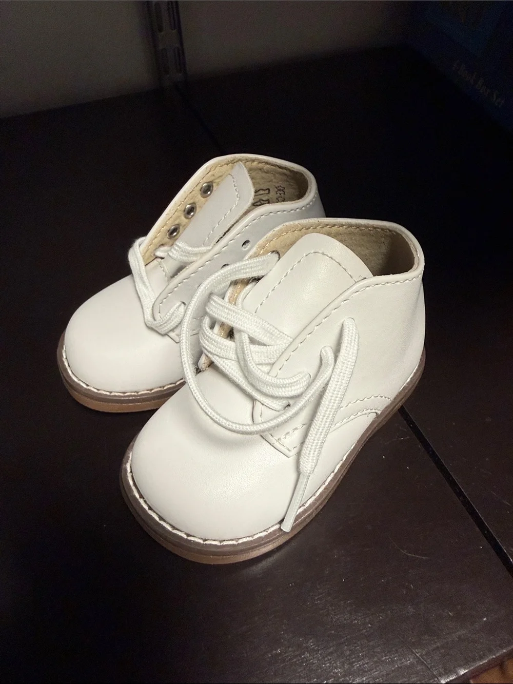 FootMates White Toddler Lace-Up Leather Walkers